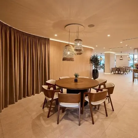 Sealuxy Spa&pool By Infinity Appartement Năvodari