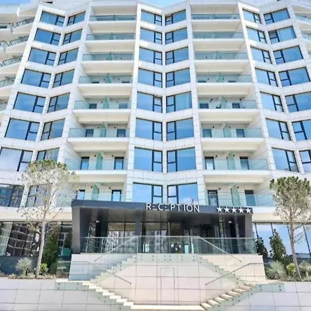 Appartement Sealuxy Spa&pool By Infinity *