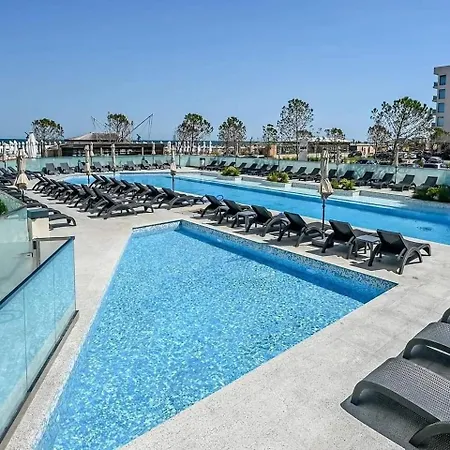 Sealuxy Spa&pool By Infinity * 那沃达利